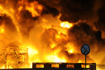 Brand einer Kunststofffirma