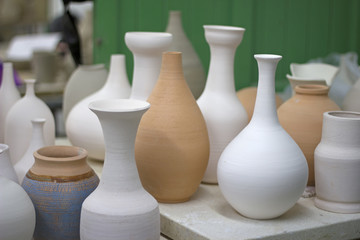 Fototapeta na wymiar Alfarería / Traditional handmade ceramic pots