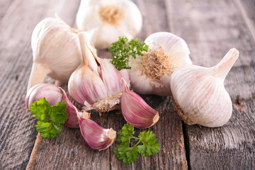 raw garlic