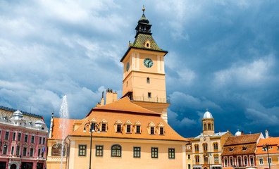 Fototapeta na wymiar Town hall in Brasov city