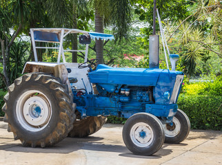 Tractor