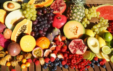 Selbstklebende Fototapete Früchte Fresh tropical fruits