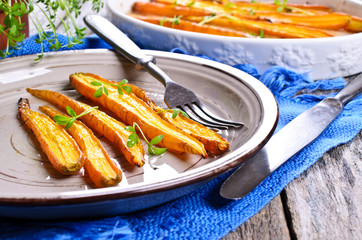 Baked carrots