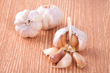 garlic on the wooden table