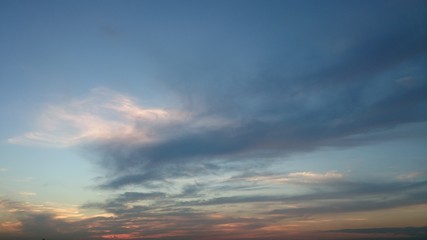 Naklejka na ściany i meble Sunset & clouds