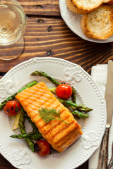 Grilled Salmon with Asparagus