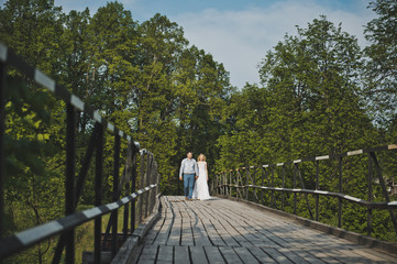 Walk on the bridge 3161.