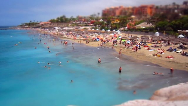 Tenerife - Beach, Sea and People have fun