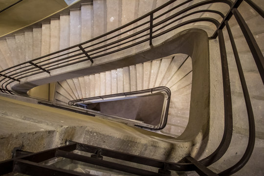 Escaliers Ancienne prison Saint-Paul de Lyon, Université Catholique