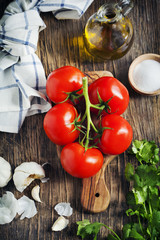 Fresh tomatoes, garlic and cilantro.