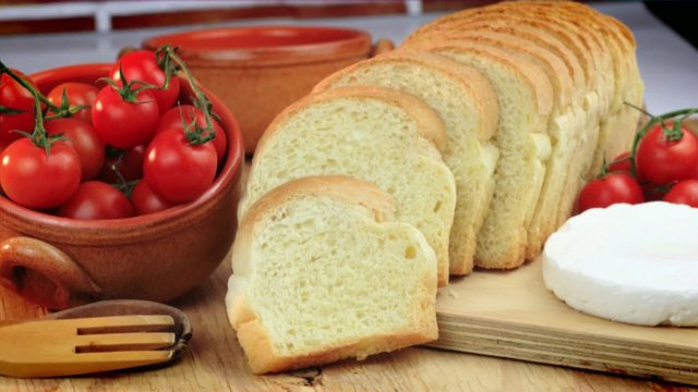 fast food panino e pomodori