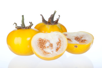 Fototapeta na wymiar Yellow eggplant isolate on white background