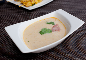 Tom yum soup