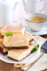 Honey and spicy cheesecake