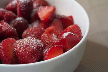 Erdbeeren mit Zucker
