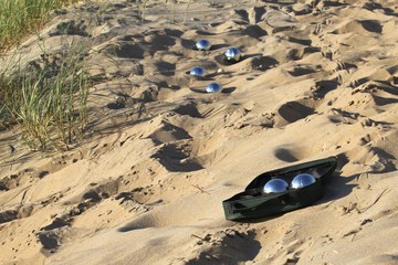 Obraz premium Boulekugeln am Strand