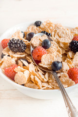 Corn flakes and berry fruits