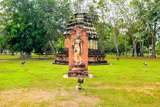 Wat Mahathat, the old city of Sukhothai, Thailanda