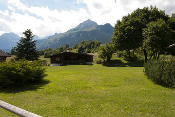 chalet villetta montagne dolomiti