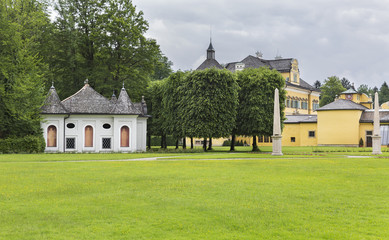Fototapeta na wymiar Palace Hellbrunn