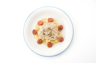 spaghetti cream sauce with sausage