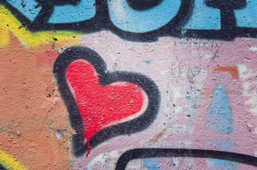 Graffiti coeur rouge