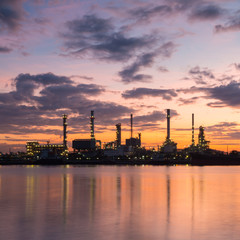 Obraz na płótnie Canvas Silhouette oil and gas refinery at sunrise,Bangkok,Thailand
