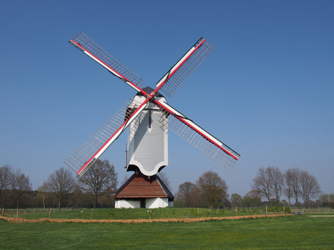 Leyssensmolen &agrave; Lommel, Belgique