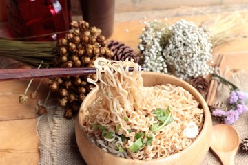 dry Instant noodles cooked with vegetables.