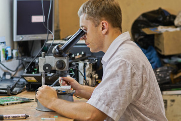 Repair on the service center