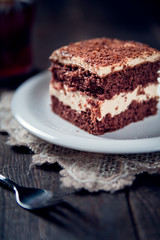 Chocolate pie with walnut cream