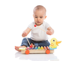 Baby enjoy in rhythm music © didesign