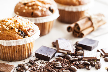 Muffin cakes with chocolate