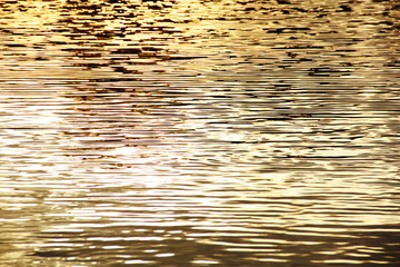 Fototapeta na wymiar reflection from surface of the river.