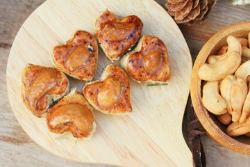 grains cookies and cashew nut