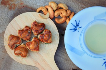 grains cookies and cashew nut