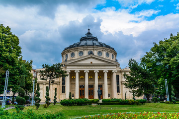 Fototapeta na wymiar BUCHAREST, ROMANIA - JUNE 28, 2015: The Romanian Athenaeum named 