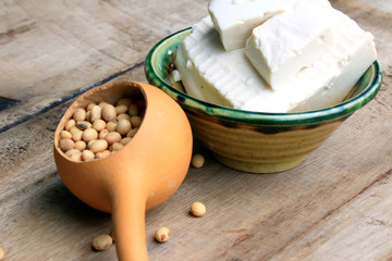 Soybeans and tofu