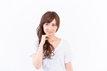 笑顔の素敵な若い日本人女性