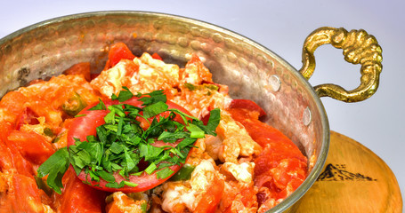 yumurtalı domatesli yöresel lezzet