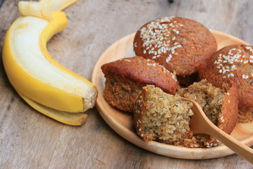 Banana cake