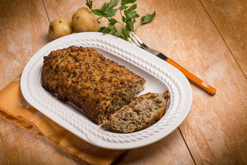 meatloaf with potatoes and parsley