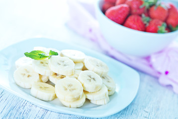 banana with strawberry