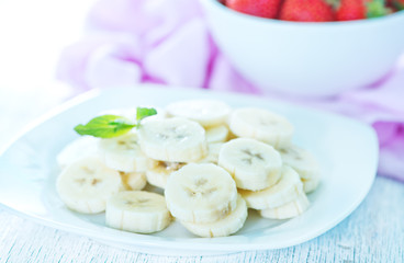 banana with strawberry
