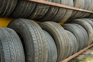 Obraz premium secondhand tire