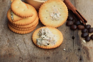 Crackers with tuna salad