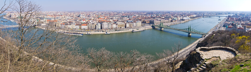 Obraz premium Panoramic cityscape of Budapest, Hungary