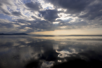 Fototapeta na wymiar サロマ湖の夕景
