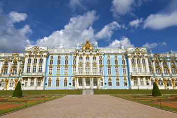Fototapeta na wymiar Catherine Palace. The Tsarskoye Selo, Saint-Petersburg