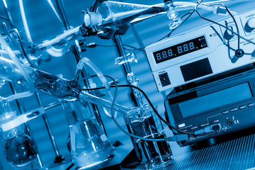 Physical chemistry laboratory equipment